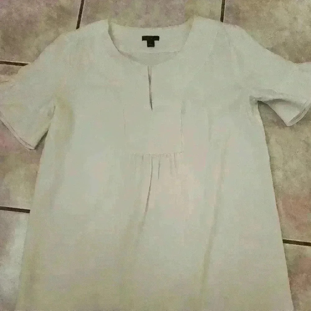ANN TAYLOR TOP - Picture 1 of 3